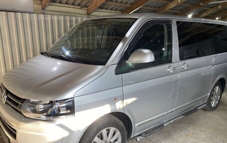 Volkswagen Multivan T5, 2010 год, 2 150 000 рублей, 2 фотография