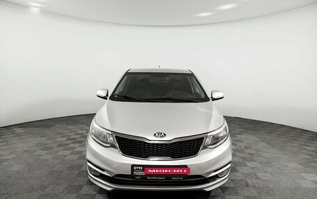 KIA Rio III рестайлинг, 2015 год, 975 000 рублей, 2 фотография