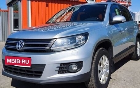 Volkswagen Tiguan I, 2012 год, 960 000 рублей, 2 фотография