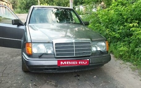 Mercedes-Benz W124, 1988 год, 360 000 рублей, 2 фотография