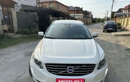 Volvo XC60 II, 2013 год, 1 715 000 рублей, 2 фотография