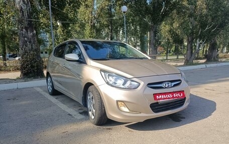 Hyundai Solaris II рестайлинг, 2013 год, 735 000 рублей, 4 фотография