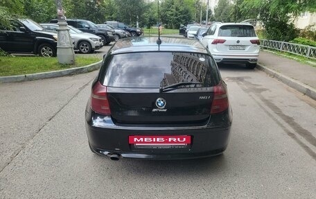 BMW 1 серия, 2011 год, 850 000 рублей, 3 фотография