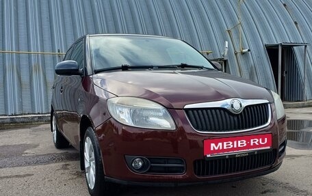 Skoda Fabia II, 2009 год, 460 000 рублей, 2 фотография