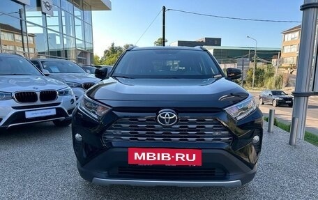 Toyota RAV4, 2021 год, 3 790 000 рублей, 1 фотография