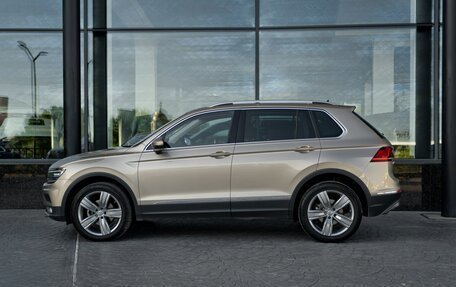 Volkswagen Tiguan II, 2017 год, 2 800 000 рублей, 5 фотография