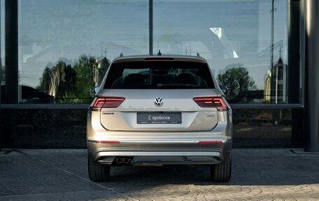 Volkswagen Tiguan II, 2017 год, 2 800 000 рублей, 3 фотография