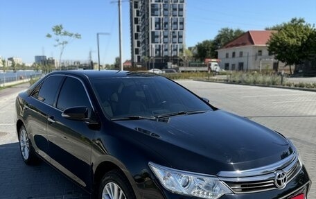 Toyota Camry, 2015 год, 2 130 000 рублей, 3 фотография