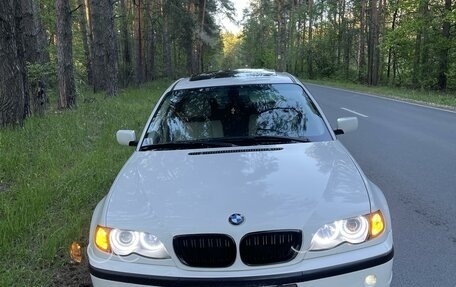 BMW 3 серия, 2004 год, 840 000 рублей, 2 фотография