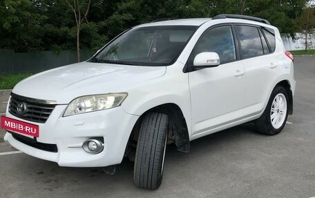 Toyota RAV4, 2010 год, 1 770 000 рублей, 2 фотография