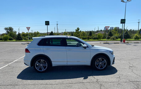 Volkswagen Tiguan II, 2020 год, 4 100 000 рублей, 3 фотография