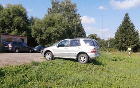 Mercedes-Benz M-Класс, 2000 год, 620 000 рублей, 1 фотография