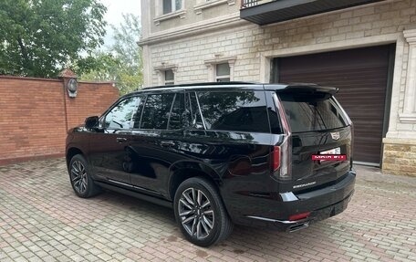 Cadillac Escalade V, 2022 год, 14 900 000 рублей, 3 фотография