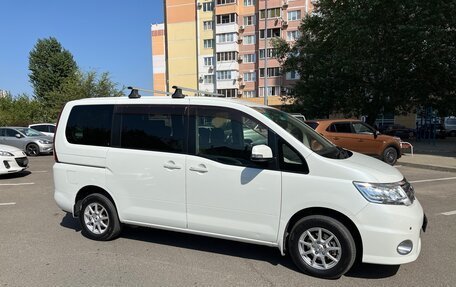 Nissan Serena III, 2010 год, 1 350 000 рублей, 4 фотография