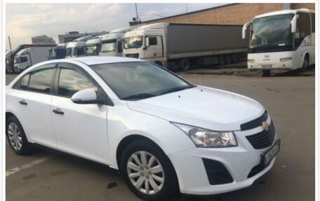 Chevrolet Cruze II, 2014 год, 559 000 рублей, 3 фотография