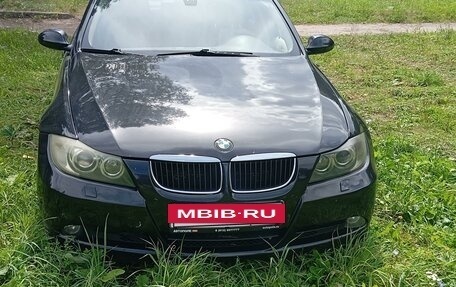 BMW 3 серия, 2006 год, 960 000 рублей, 1 фотография