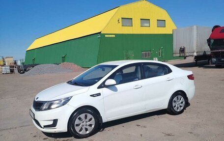 KIA Rio III рестайлинг, 2014 год, 550 000 рублей, 4 фотография