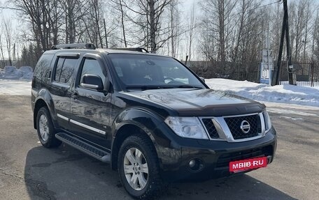 Nissan Pathfinder, 2011 год, 1 499 999 рублей, 2 фотография