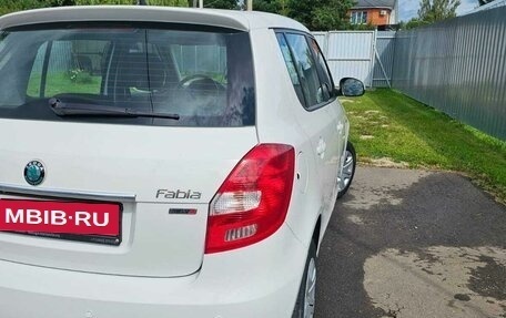 Skoda Fabia II, 2011 год, 850 000 рублей, 4 фотография