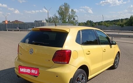 Volkswagen Polo VI (EU Market), 2010 год, 730 000 рублей, 3 фотография