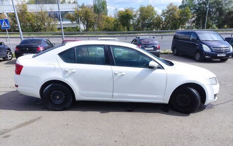 Skoda Octavia, 2015 год, 890 000 рублей, 2 фотография