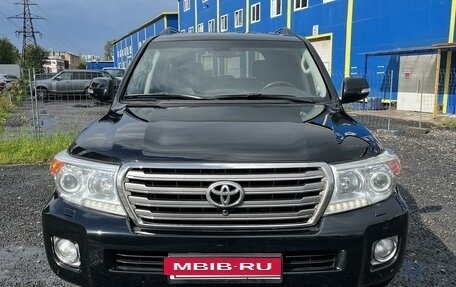 Toyota Land Cruiser 200, 2012 год, 4 000 000 рублей, 2 фотография