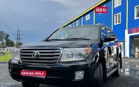 Toyota Land Cruiser 200, 2012 год, 4 000 000 рублей, 3 фотография