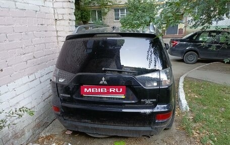 Mitsubishi Outlander III рестайлинг 3, 2010 год, 1 350 000 рублей, 4 фотография