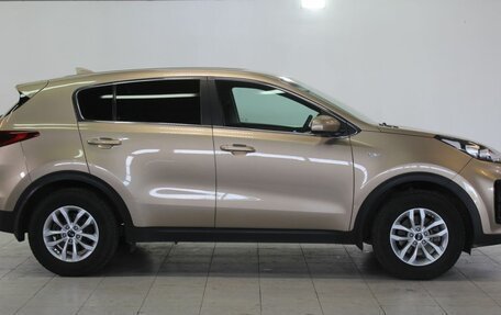 KIA Sportage IV рестайлинг, 2019 год, 1 990 000 рублей, 4 фотография