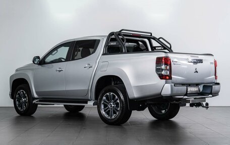 Mitsubishi L200 IV рестайлинг, 2022 год, 4 095 000 рублей, 2 фотография