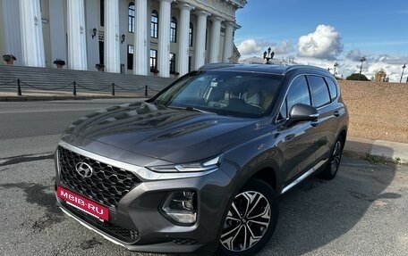 Hyundai Santa Fe IV, 2018 год, 3 800 000 рублей, 2 фотография