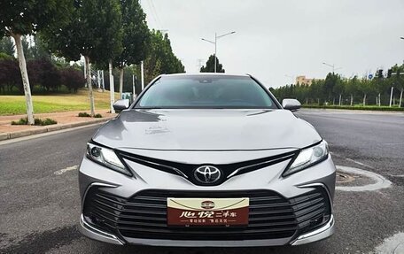 Toyota Camry, 2021 год, 2 340 000 рублей, 4 фотография