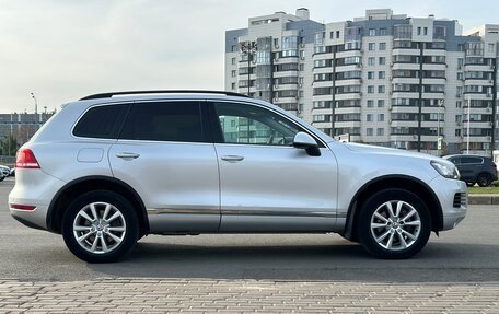 Volkswagen Touareg III, 2011 год, 1 980 000 рублей, 5 фотография