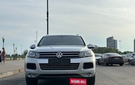 Volkswagen Touareg III, 2011 год, 1 980 000 рублей, 3 фотография