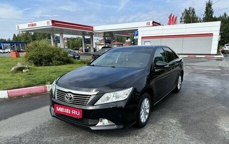 Toyota Camry, 2014 год, 2 550 000 рублей, 2 фотография