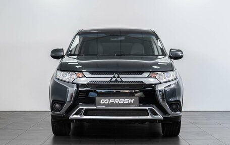 Mitsubishi Outlander III рестайлинг 3, 2020 год, 2 869 000 рублей, 3 фотография