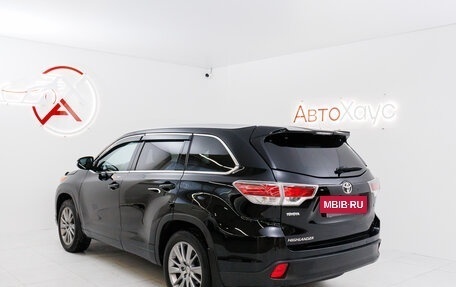 Toyota Highlander III, 2014 год, 3 495 000 рублей, 4 фотография