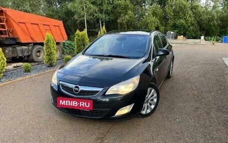 Opel Astra J, 2011 год, 755 000 рублей, 7 фотография