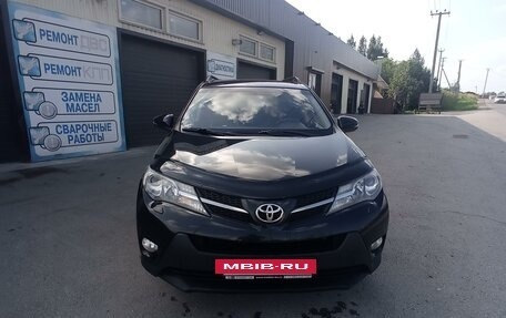 Toyota RAV4, 2013 год, 2 150 000 рублей, 2 фотография