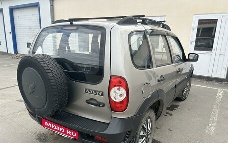 Chevrolet Niva I рестайлинг, 2013 год, 550 000 рублей, 4 фотография