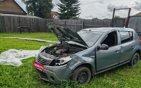 Renault Sandero I, 2011 год, 300 000 рублей, 1 фотография