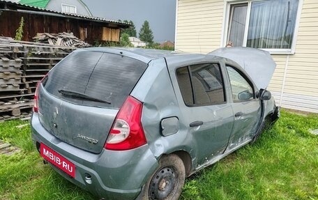 Renault Sandero I, 2011 год, 300 000 рублей, 3 фотография