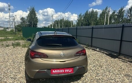 Opel Astra J, 2013 год, 680 000 рублей, 2 фотография