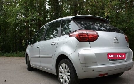 Citroen C4 Picasso II рестайлинг, 2012 год, 985 000 рублей, 2 фотография