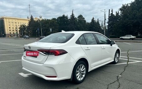 Toyota Corolla, 2019 год, 2 170 000 рублей, 2 фотография