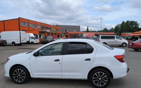 Renault Logan II, 2016 год, 730 000 рублей, 5 фотография