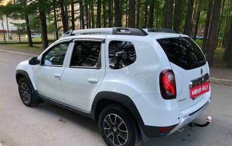 Renault Duster I рестайлинг, 2017 год, 1 590 000 рублей, 2 фотография