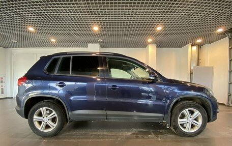 Volkswagen Tiguan I, 2012 год, 999 000 рублей, 2 фотография