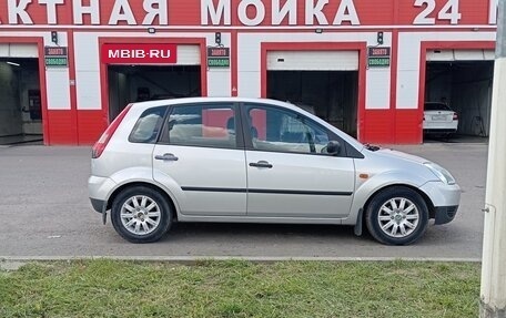 Ford Fiesta, 2003 год, 398 000 рублей, 2 фотография