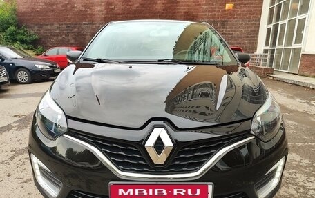 Renault Kaptur I рестайлинг, 2018 год, 1 670 000 рублей, 5 фотография